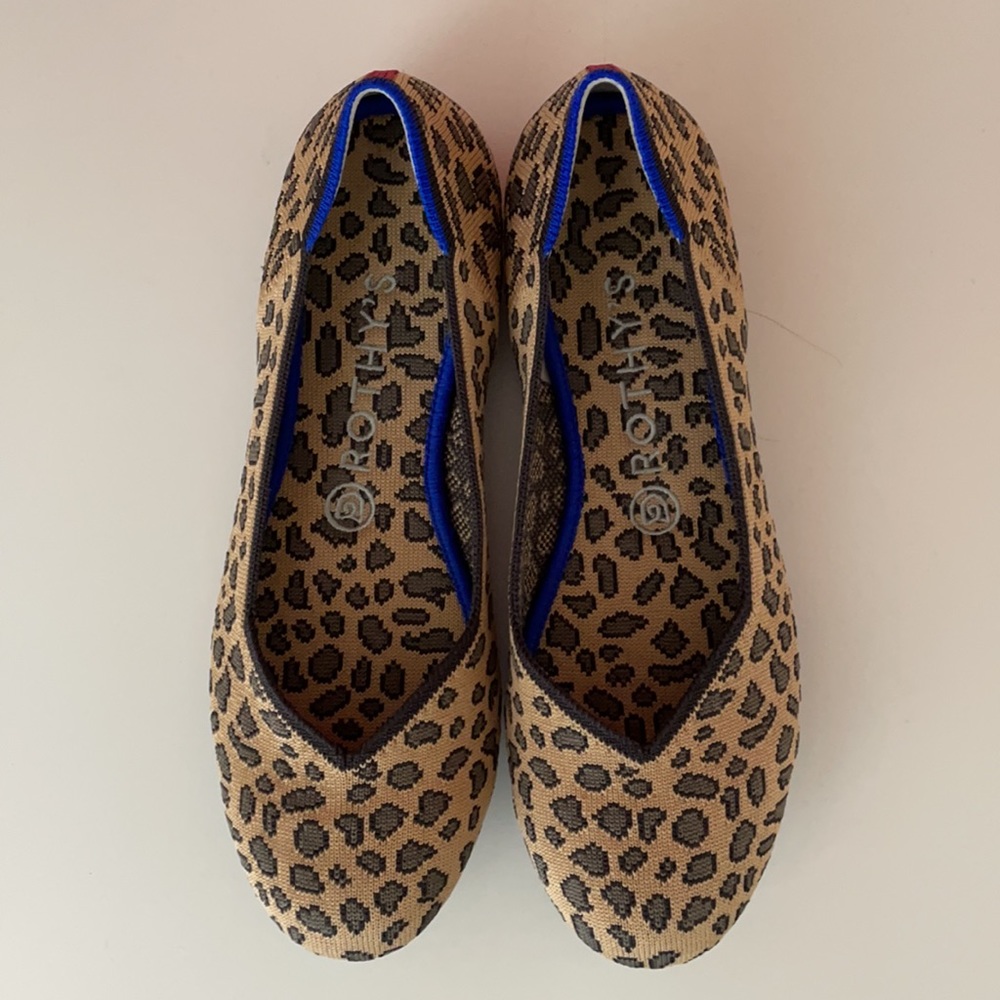 NWOT Rothy’s Cheetah flat